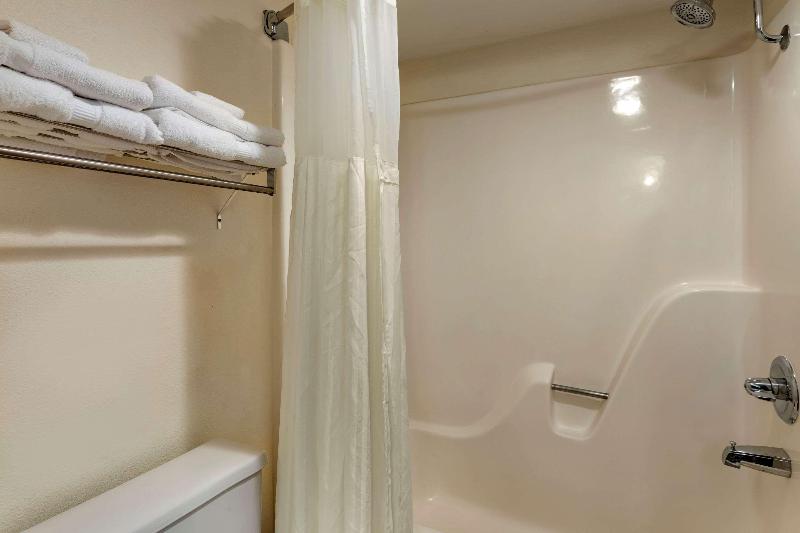 带大床的标准间, Quality Inn & Suites Steamboat Springs