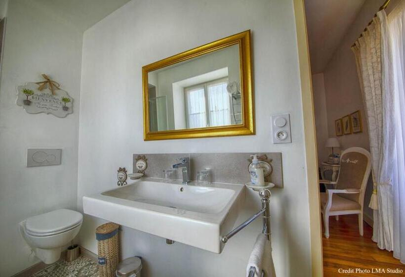 Люкс 2 Спальни, Maison D Hôtes De Charme La Rose De Ducey Près Du Mont Saint Michel