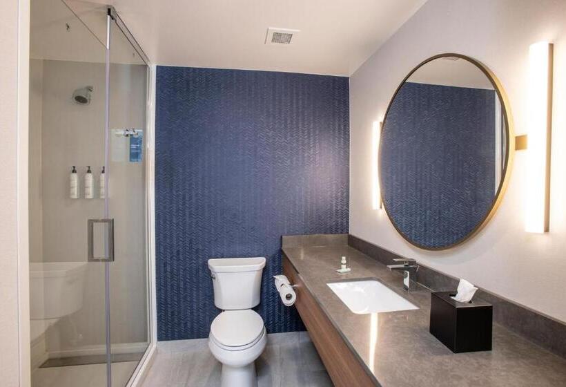 Стандартный Номер Кровать Кинг, Fairfield By Marriott Inn & Suites Newport Cincinnati