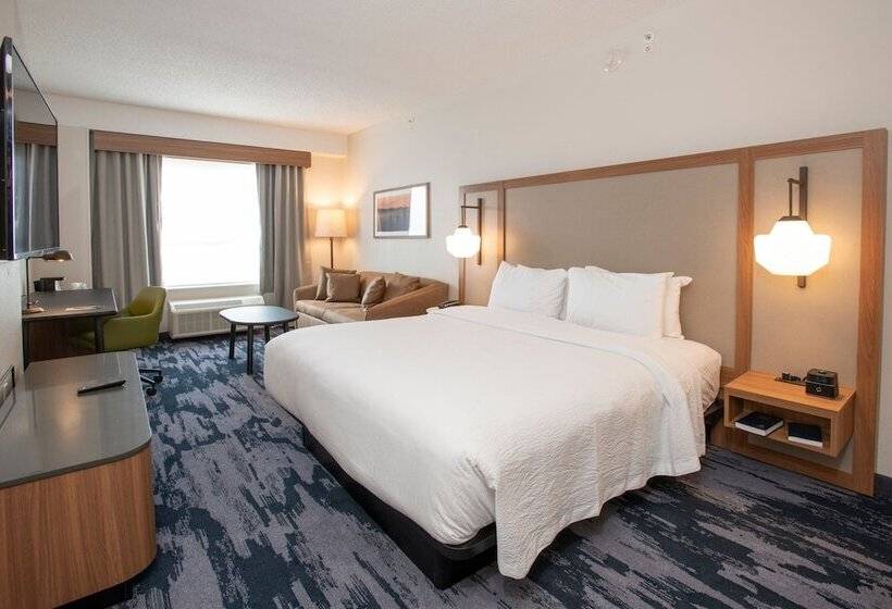 Люкс 2 Спальни, Fairfield By Marriott Inn & Suites Newport Cincinnati