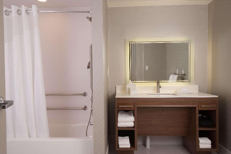 Люкс Адаптированный для Инвалидов, Home2 Suites By Hilton Atlanta Perimeter Center