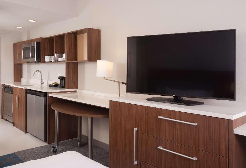 Люкс Кровать Кинг, Home2 Suites By Hilton Atlanta Perimeter Center