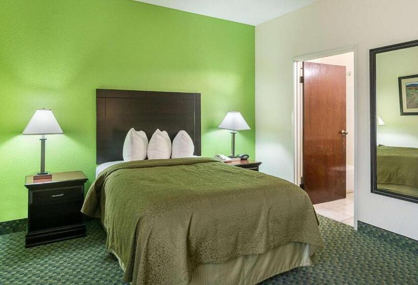 Suite, Quality Inn & Suites Near I 80 And I 294