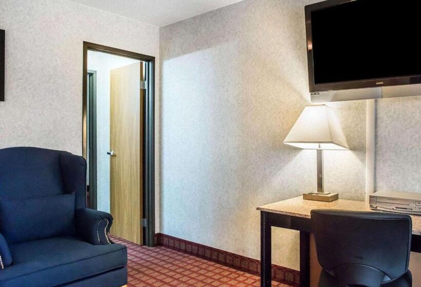 프레지덴셜 스위트, Quality Inn & Suites North Gibsonia