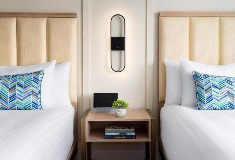 스탠다드 룸, The Anza  A Calabasas