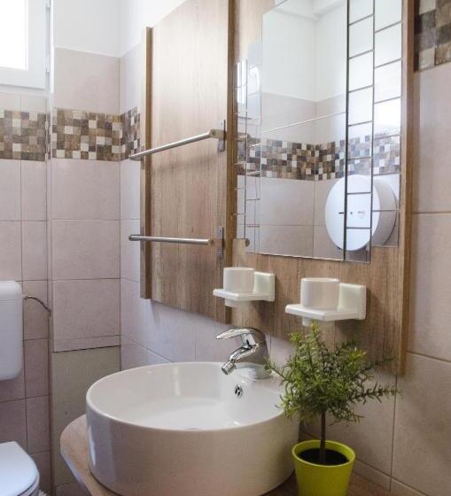 Номер Стандарт Трехместный, Green Corner Wellness