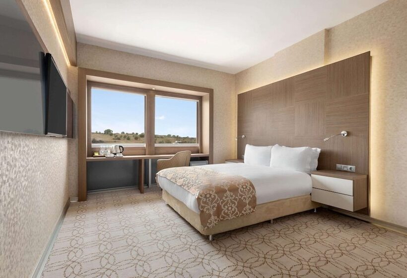 Номер Deluxe, Wyndham Cerkezkoy