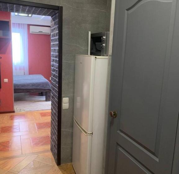 اتاق لوکس, Na Bukovinskoy Guest House