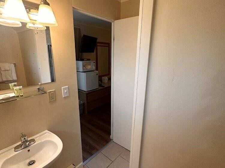 Номер Стандарт Двуспальная Кровать, Astoria Crest Motel