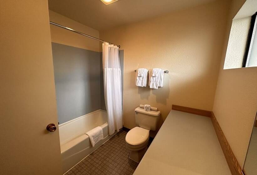 Номер Стандарт Двуспальная Кровать, Astoria Crest Motel
