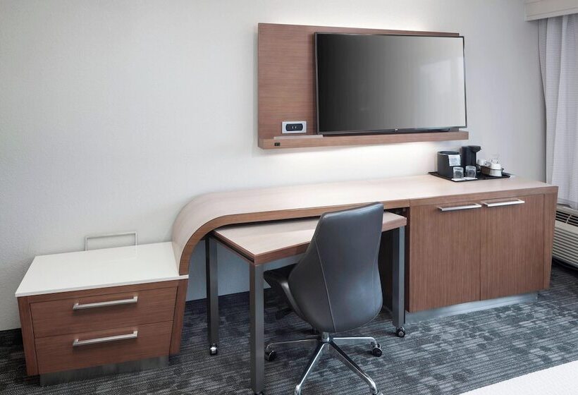 Номер Стандарт 2 Двуспальные Кровати, Courtyard Tuscaloosa
