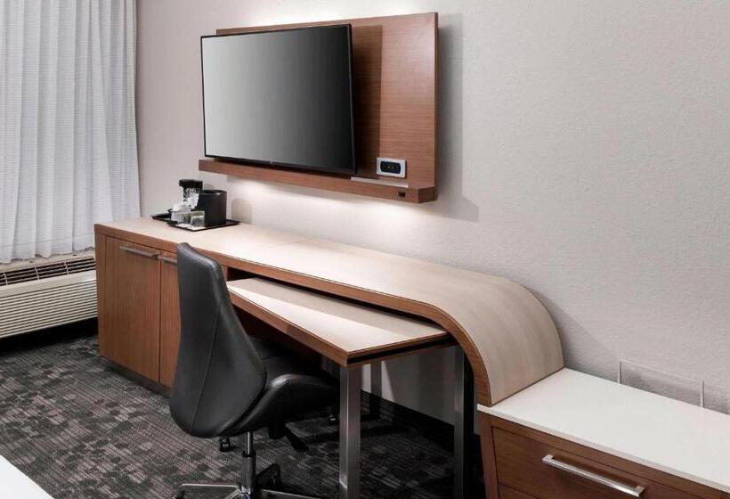 Стандартный Номер Кровать Кинг, Courtyard Tuscaloosa