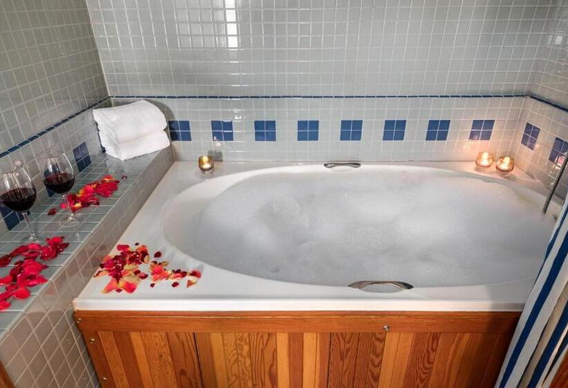 Номер Стандартный Кровать Куин, La Conner Channel Lodge