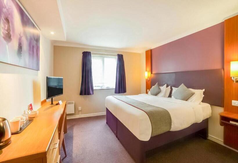 Номер Стандарт, Lakeside Haydock Hotel, St Helens