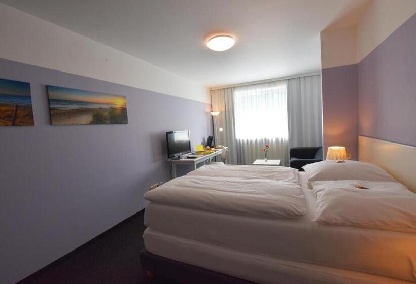 Номер Стандарт, U. + Apartments
