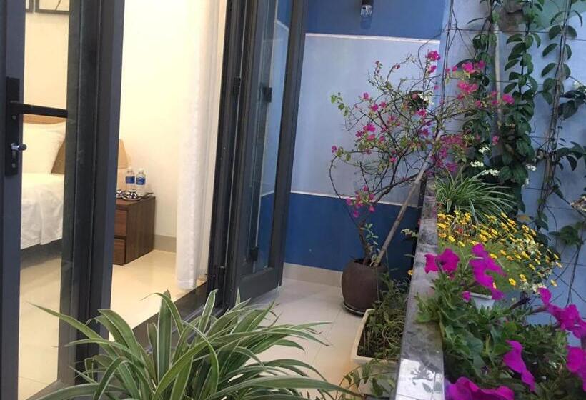 اتاق استاندارد با بالکن, Cherry Garden Homestay