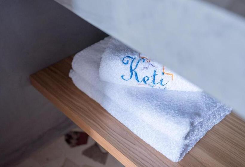 اتاق سوپریور, Keti