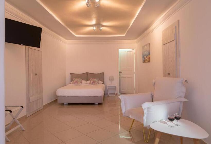 اتاق سوپریور, Keti