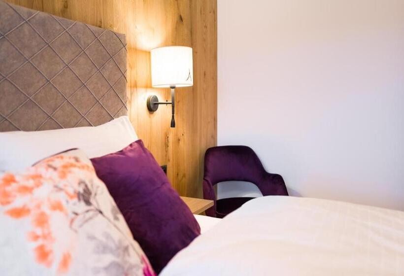 اتاق استاندارد یک نفره, Boutiquehotel Die Alpbacherin