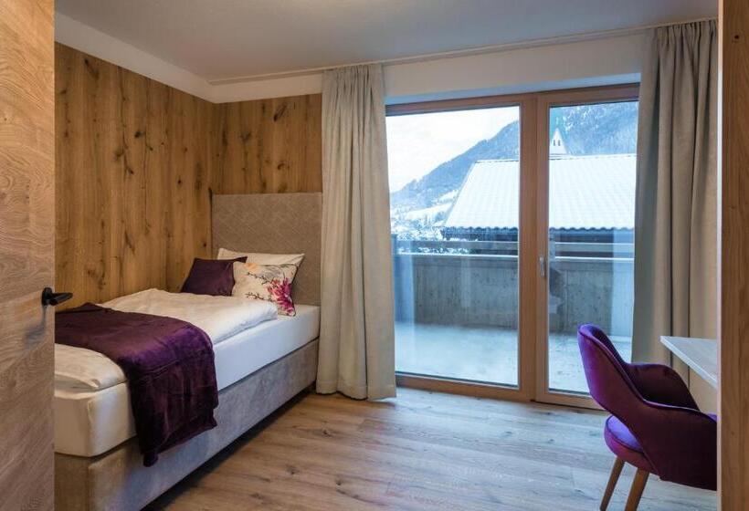 Номер Superior Одноместный, Boutiquehotel Die Alpbacherin