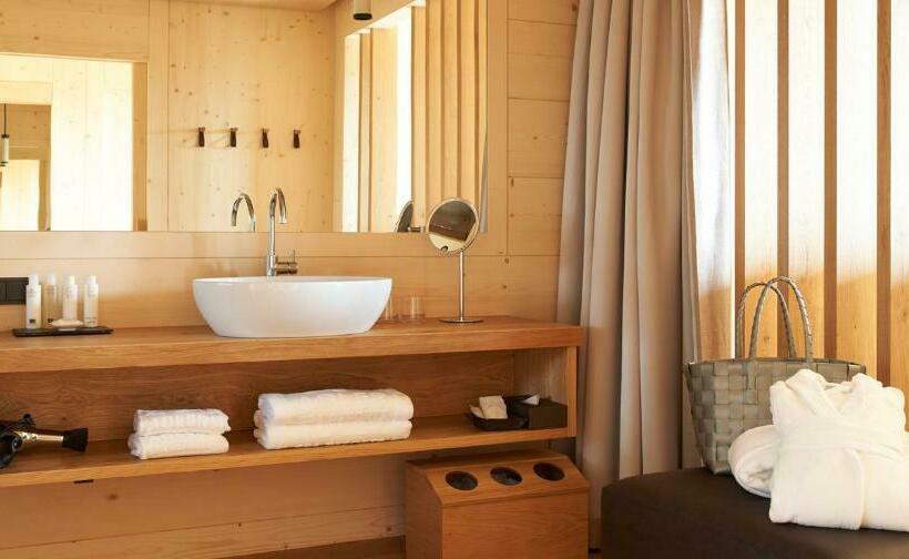 Полулюкс, Adler Lodge Ritten