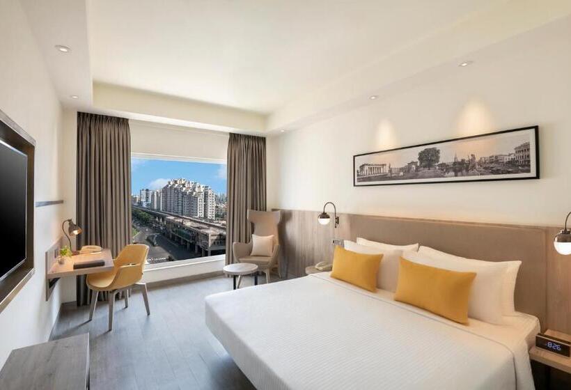 带大床的豪华间, Lemon Tree Premier New Town Kolkata
