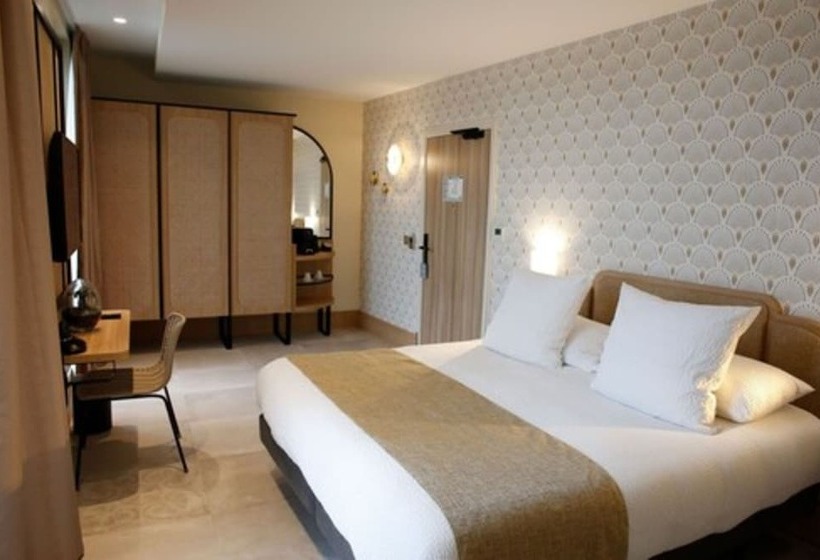 اتاق سوپریور با چشم‌انداز دریا, Splendid Hôtel & Spa