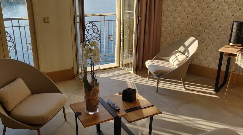 سوئیت خانواده 2 خوابه, Splendid Hôtel & Spa