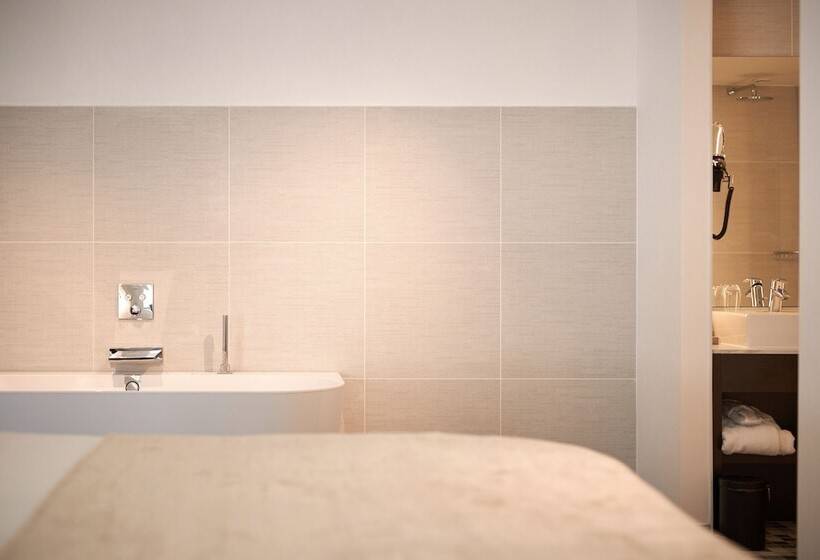프레지덴셜 스위트, Van Der Valk Hotel Mechelen