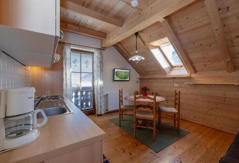 Семейные Апартаменты, Schullerhof