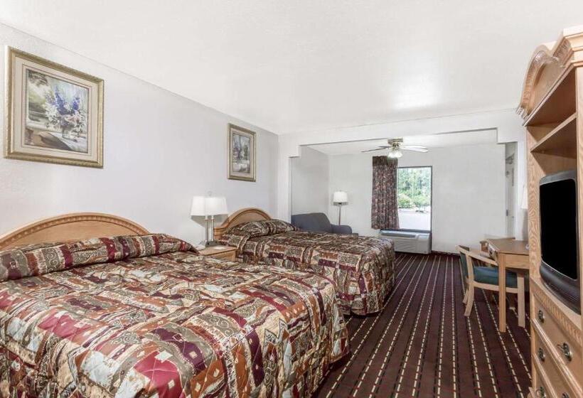 Люкс, Brentwood Inn & Suites