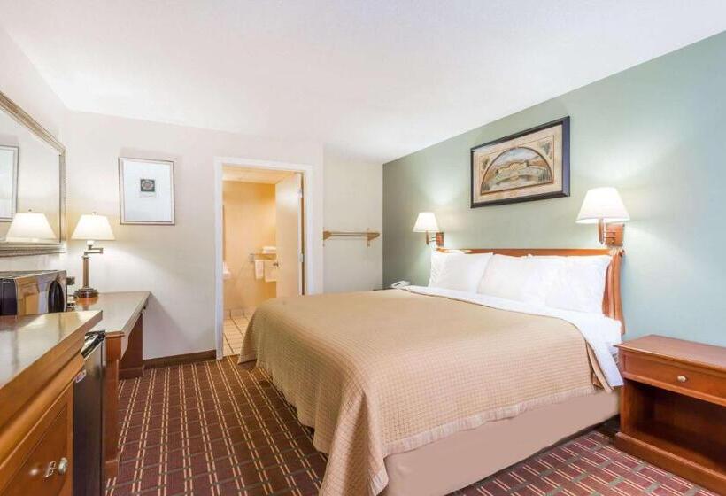 Стандартный Номер Кровать Кинг, Days Inn By Wyndham Orangeburg