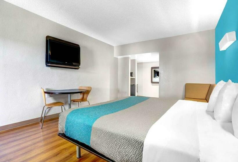 Стандартный Номер Кровать Кинг, Motel 6 Jacksonville, Nc