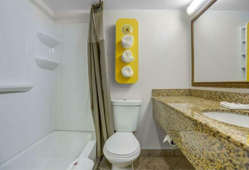 Стандартный Номер Кровать Кинг, Motel 6 Jacksonville, Nc