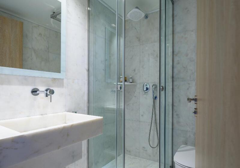 סוויטה, Fos Downtown Suites