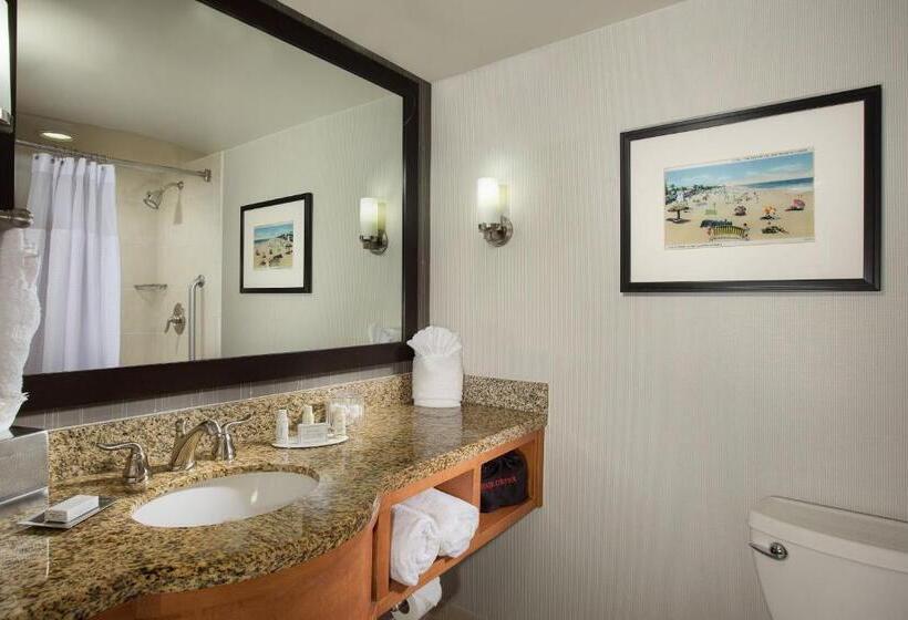 景色の見えるスイートルーム, Courtyard by Marriott Fort Lauderdale Beach