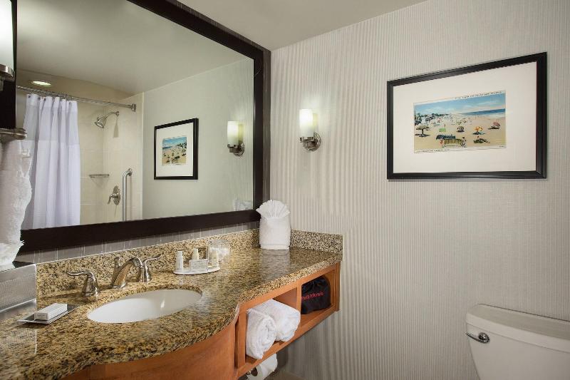オーシャンビュースタンダードルーム, Courtyard by Marriott Fort Lauderdale Beach
