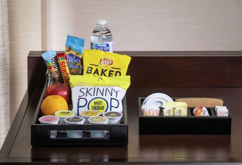 חדר סטנדרט שתי מיטות זוגיות, Doubletree By Hilton Atlanta Airport