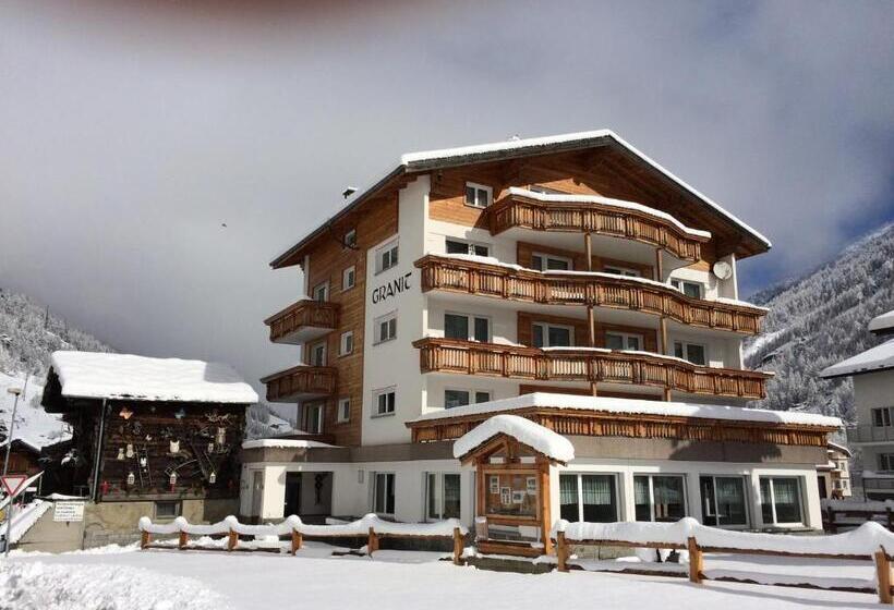 Familjerum Bergsutsikt, B&b Haus Granit Saas Grund