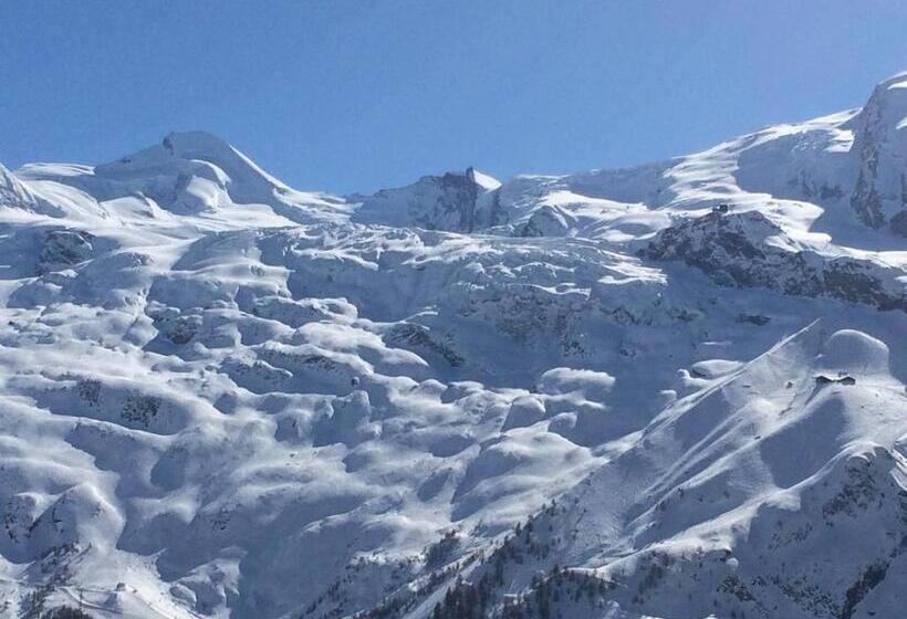 Familjerum Bergsutsikt, B&b Haus Granit Saas Grund