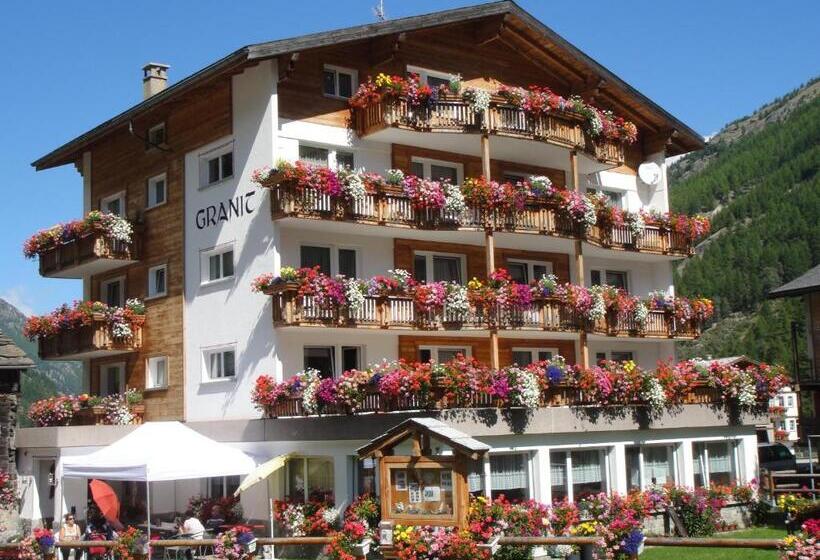 Familjerum Bergsutsikt, B&b Haus Granit Saas Grund
