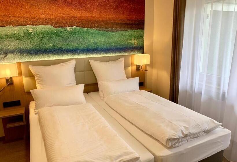 اتاق استاندارد با بالکن, Thermalhotel Kemper