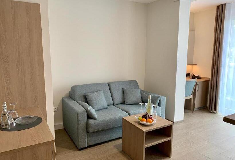 סוויטה דלוקס, Thermalhotel Kemper