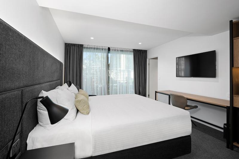 Люкс Повышенной Комфортности, Vibe Hotel Melbourne