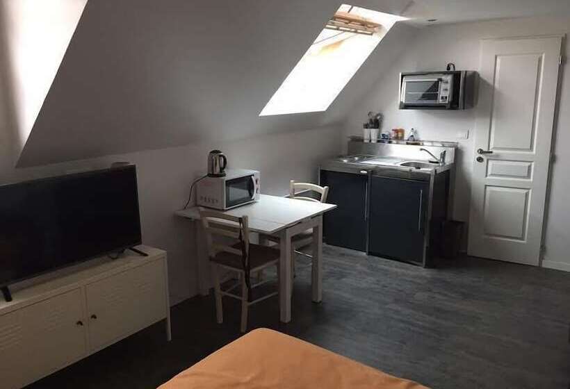 Escritório Estándar, Appart Hotel Saint Michel