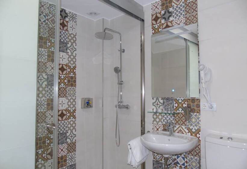 استودیوی استاندارد, Casa San Nicolas