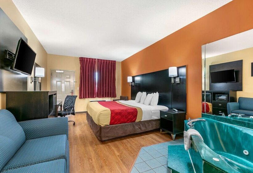 Люкс с гидромассажем, Econo Lodge