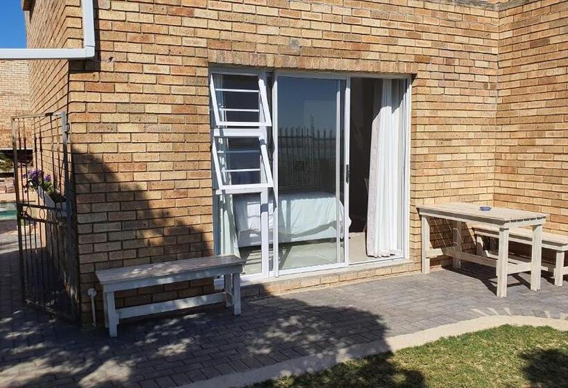 Номер Стандарт Вид на Море, Kelzane Guesthouse