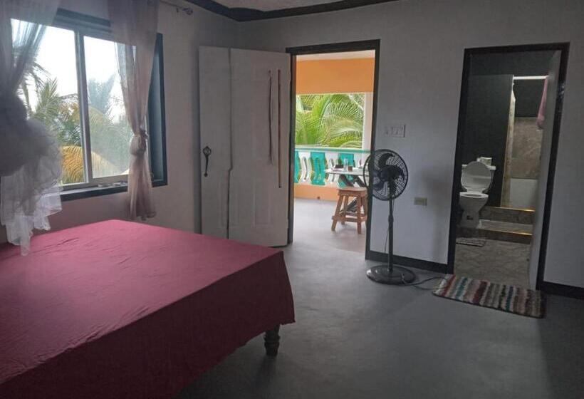 اتاق لوکس با بالکن و چشم‌انداز دریا, Port Antonio Brian S Beach House