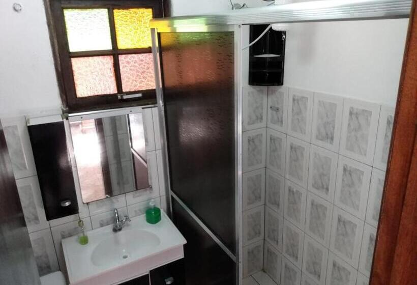샬레, Pousada E Restaurante Dona Siroba